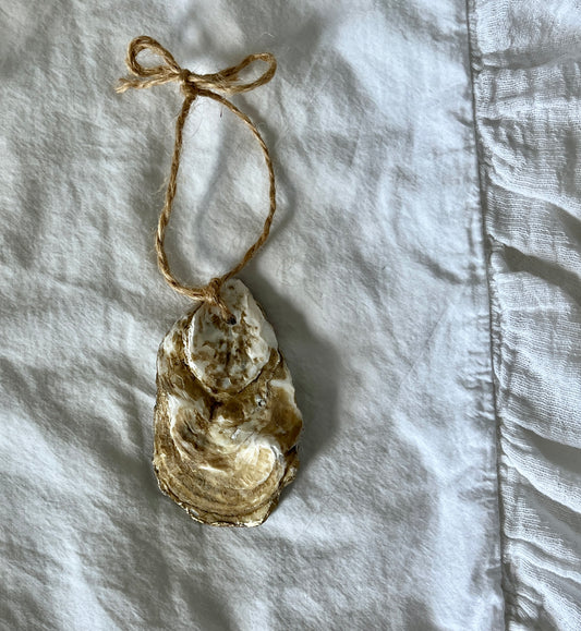 Christmas Chicken Oyster Shell Ornament