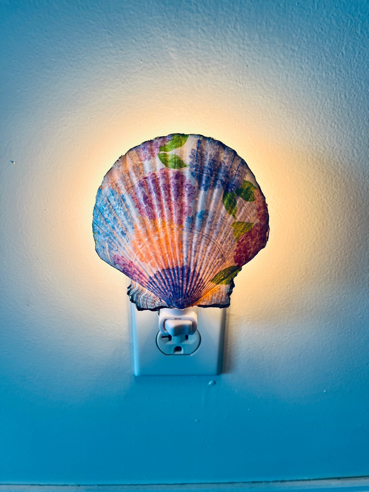 Hydrangea night light