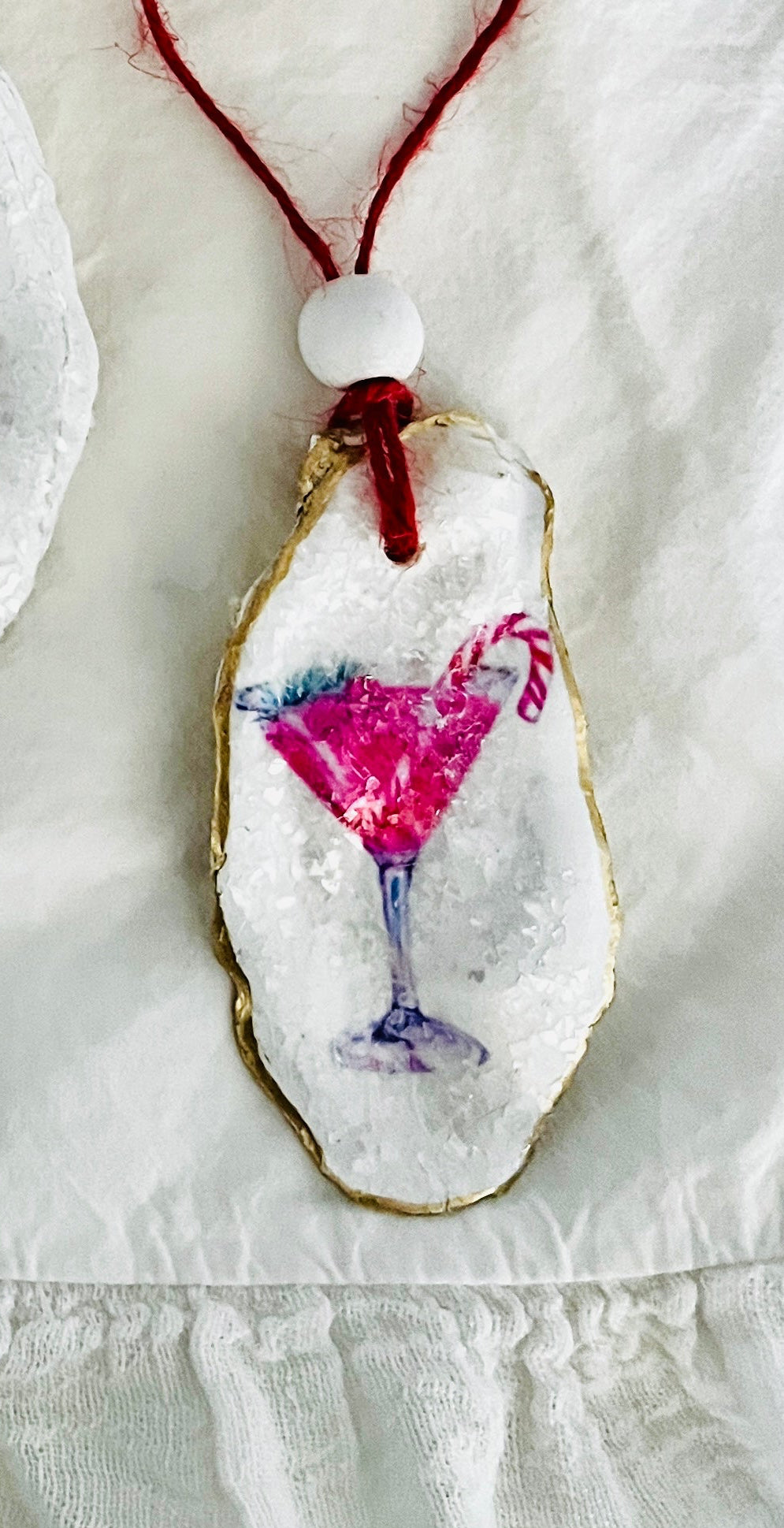 Martini oyster shell ornament ✨sparkle and feathery