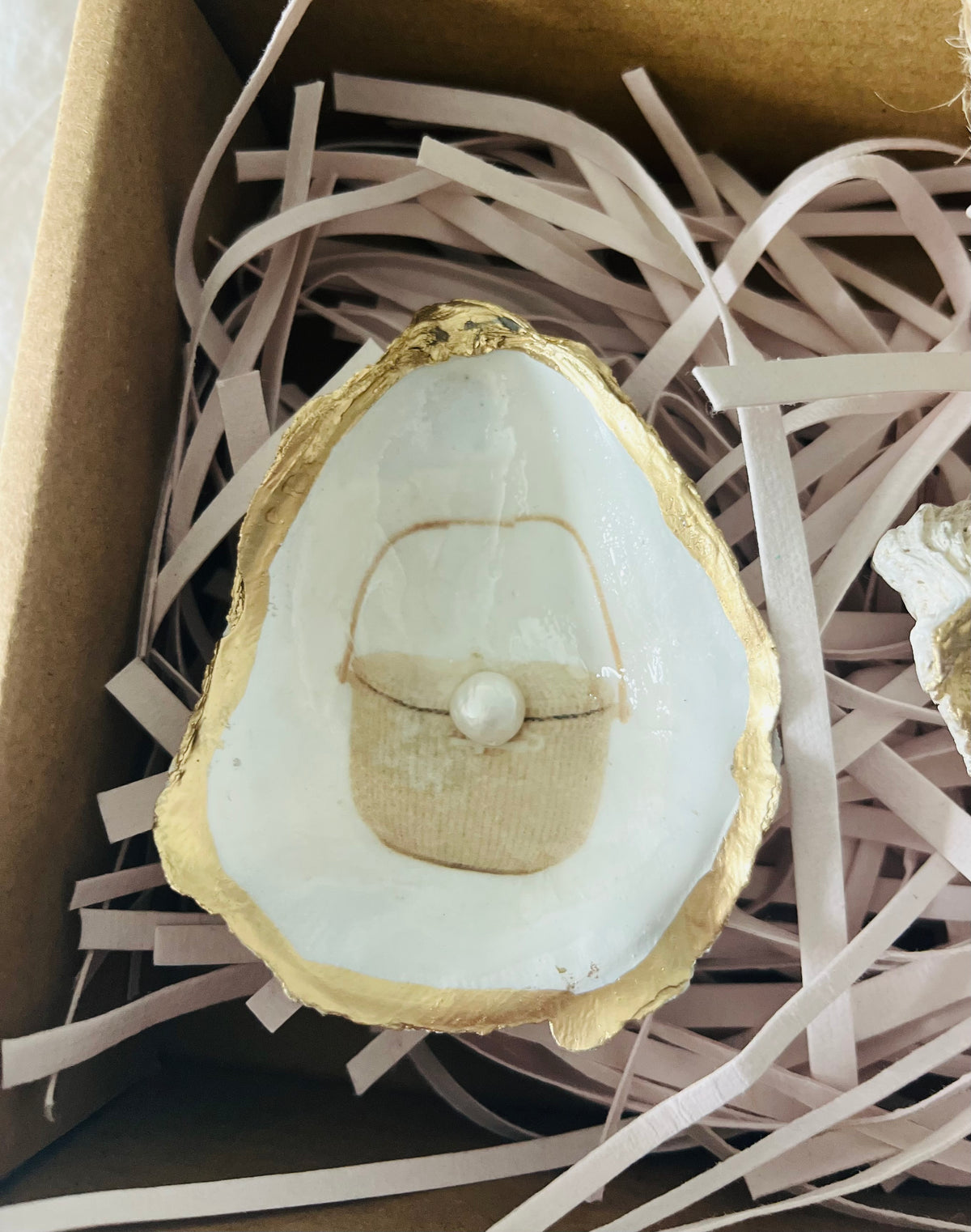 No Influencers hanging oyster shell, Nantucket ornament