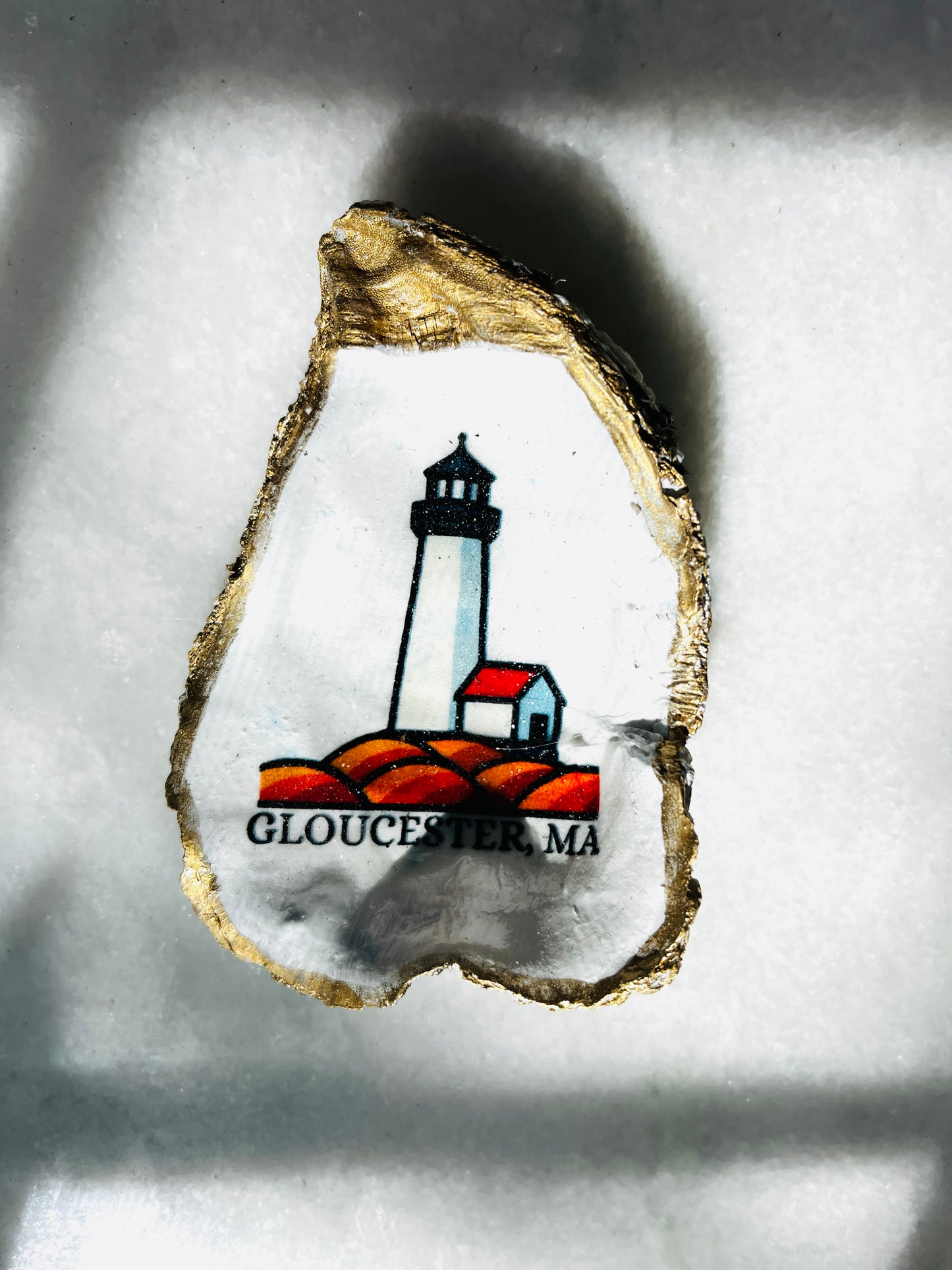 GLOUCESTER Shell Ornament