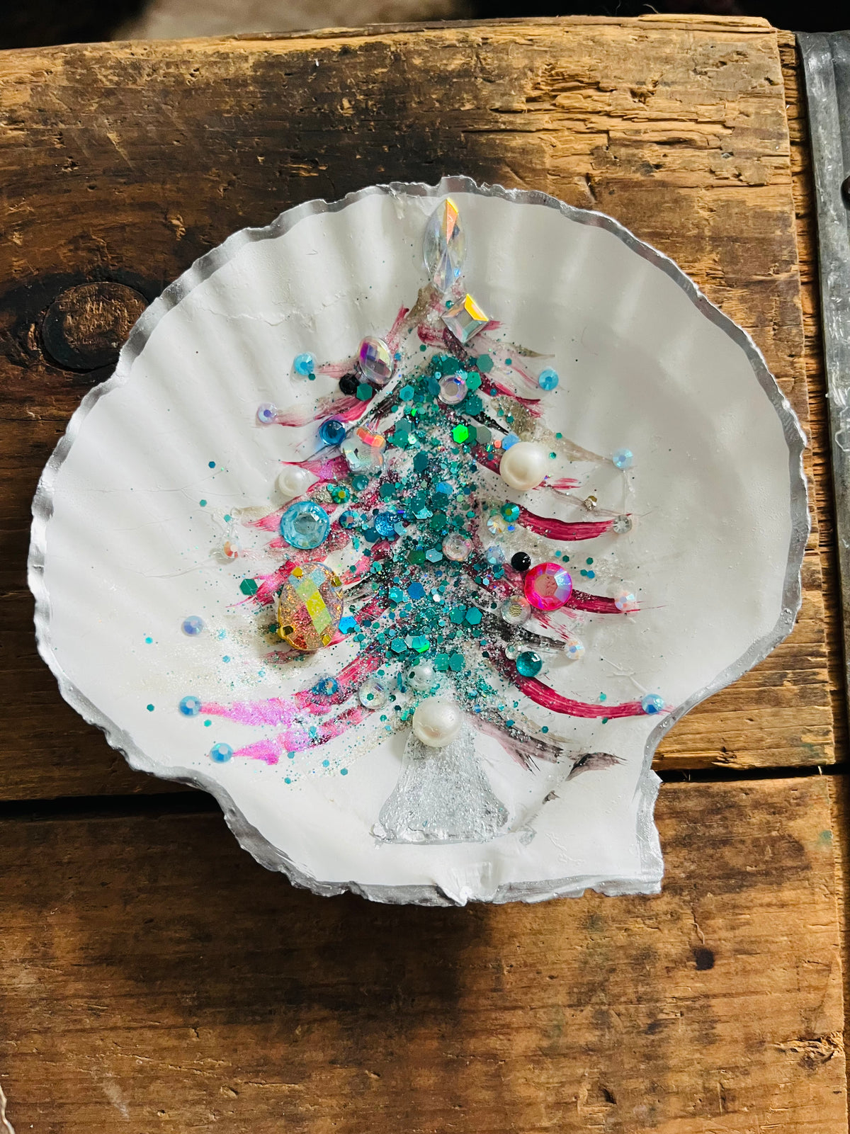 Bejeweled Christmas Tree Shell Dishes