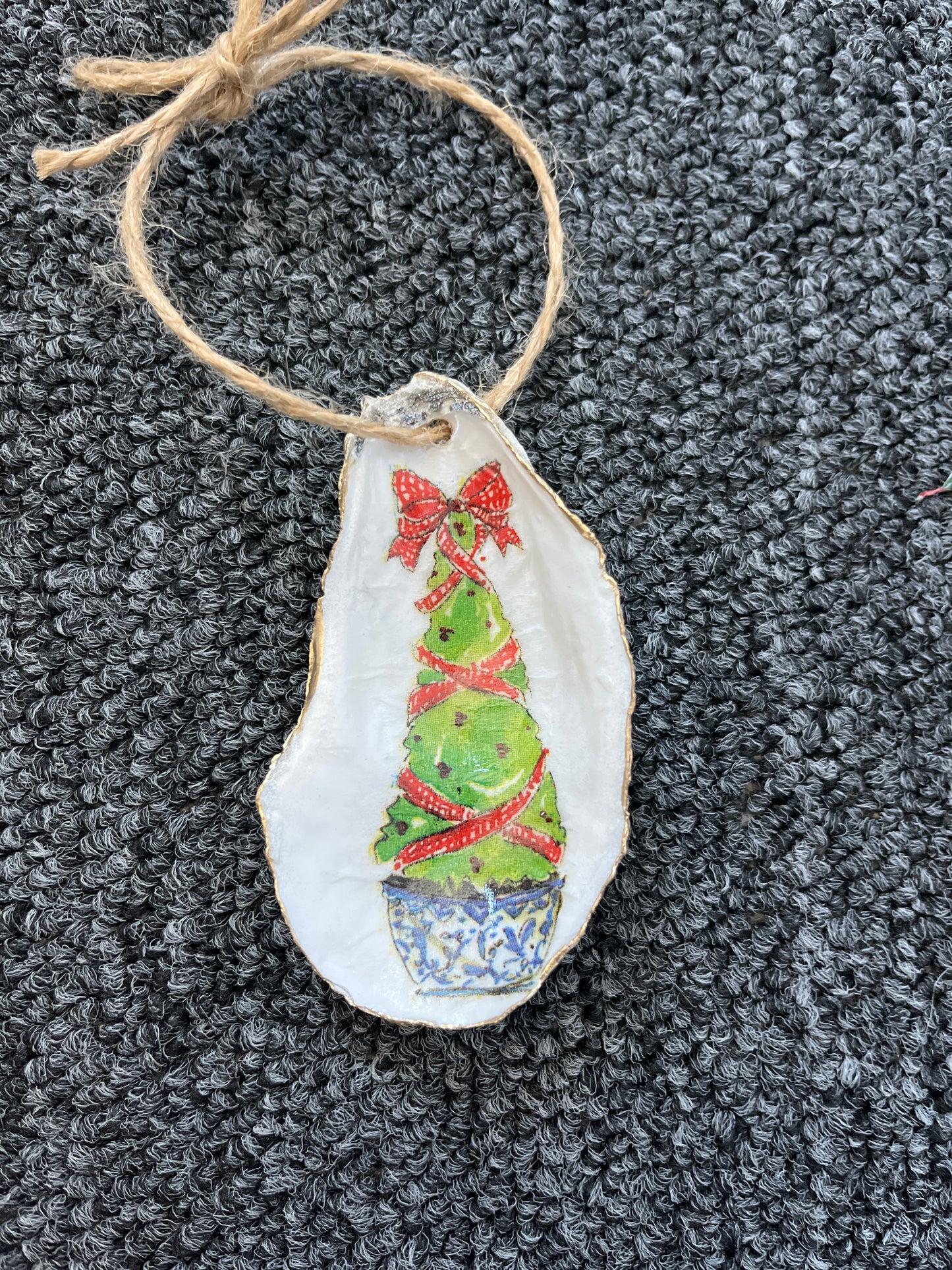 Christmas oyster shell ornaments