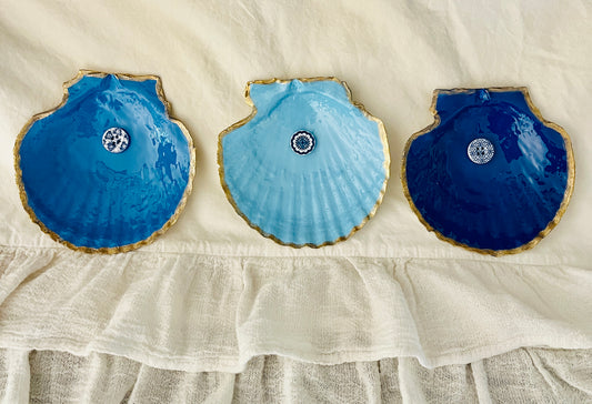 Button Shell Trio