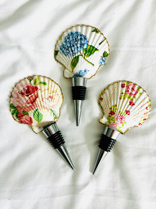 Floral Scallop Shell Bottle Toppers