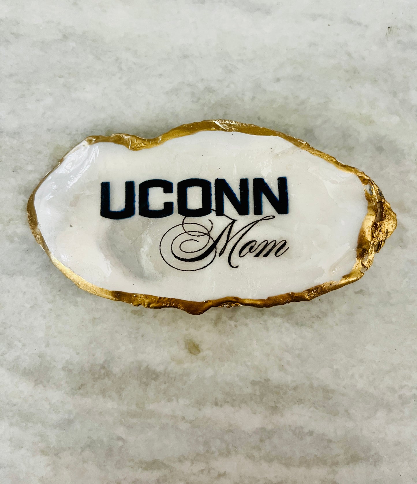 UConn Mom Oyster Shell Magnet